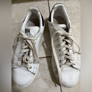 Adidas Advantage Sneakers Size-4.5